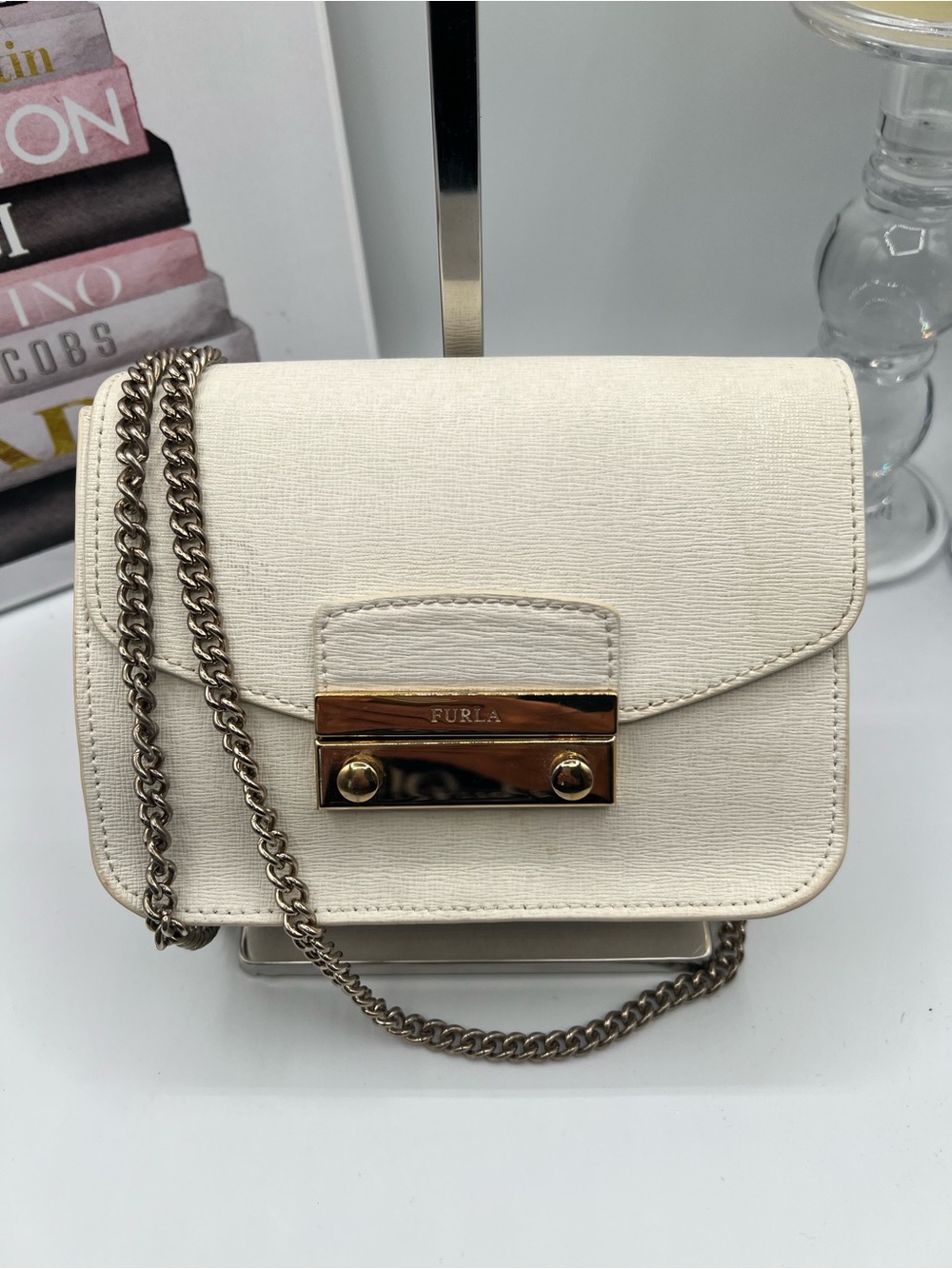 Furla Cream Leather Crossbody with Gold Chain Strap - Picture 2 of 13